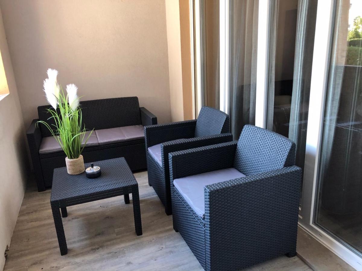 קאן סור מר Charmant Appartement Bord De Mer, Plage מראה חיצוני תמונה